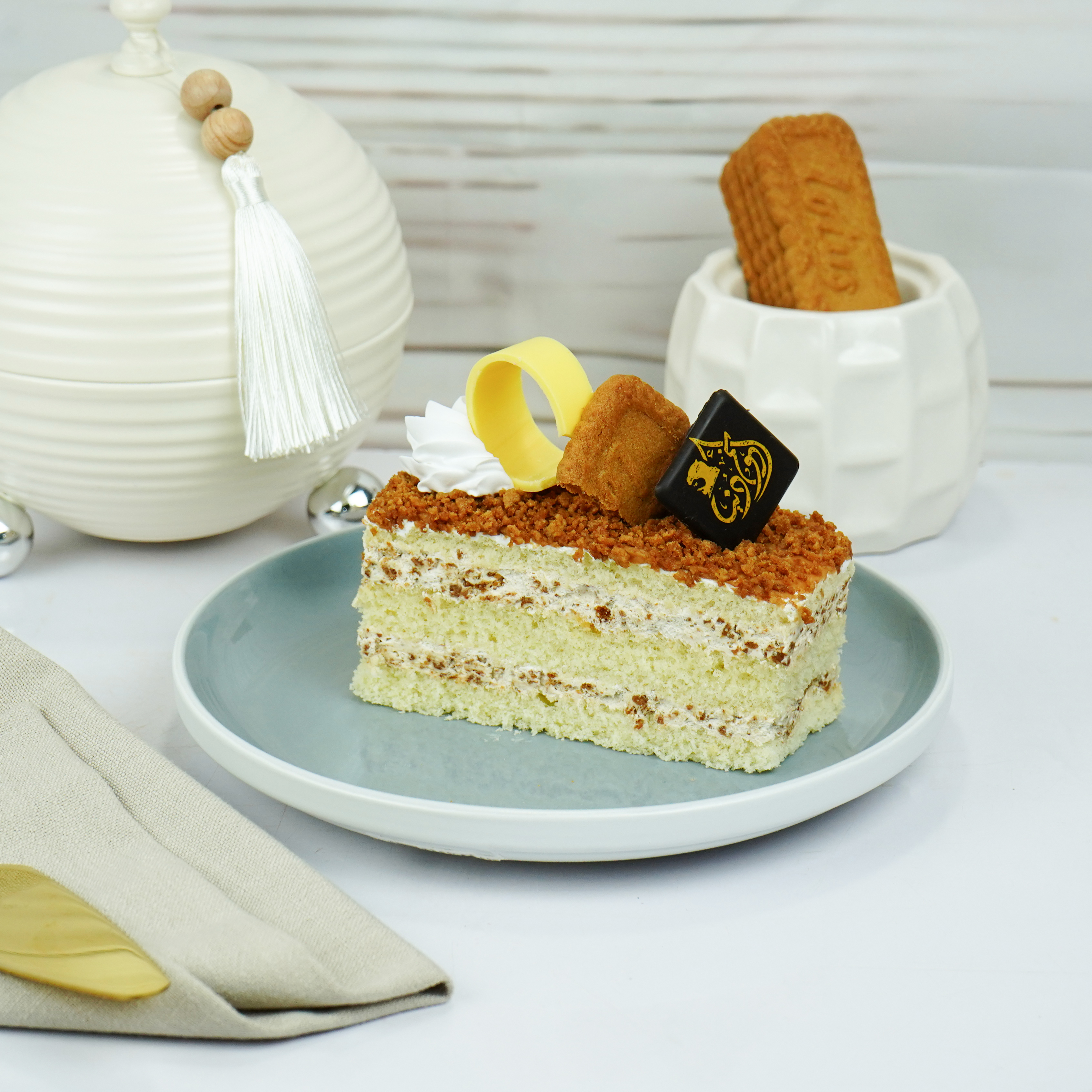 special  Lotus Cake Pieces