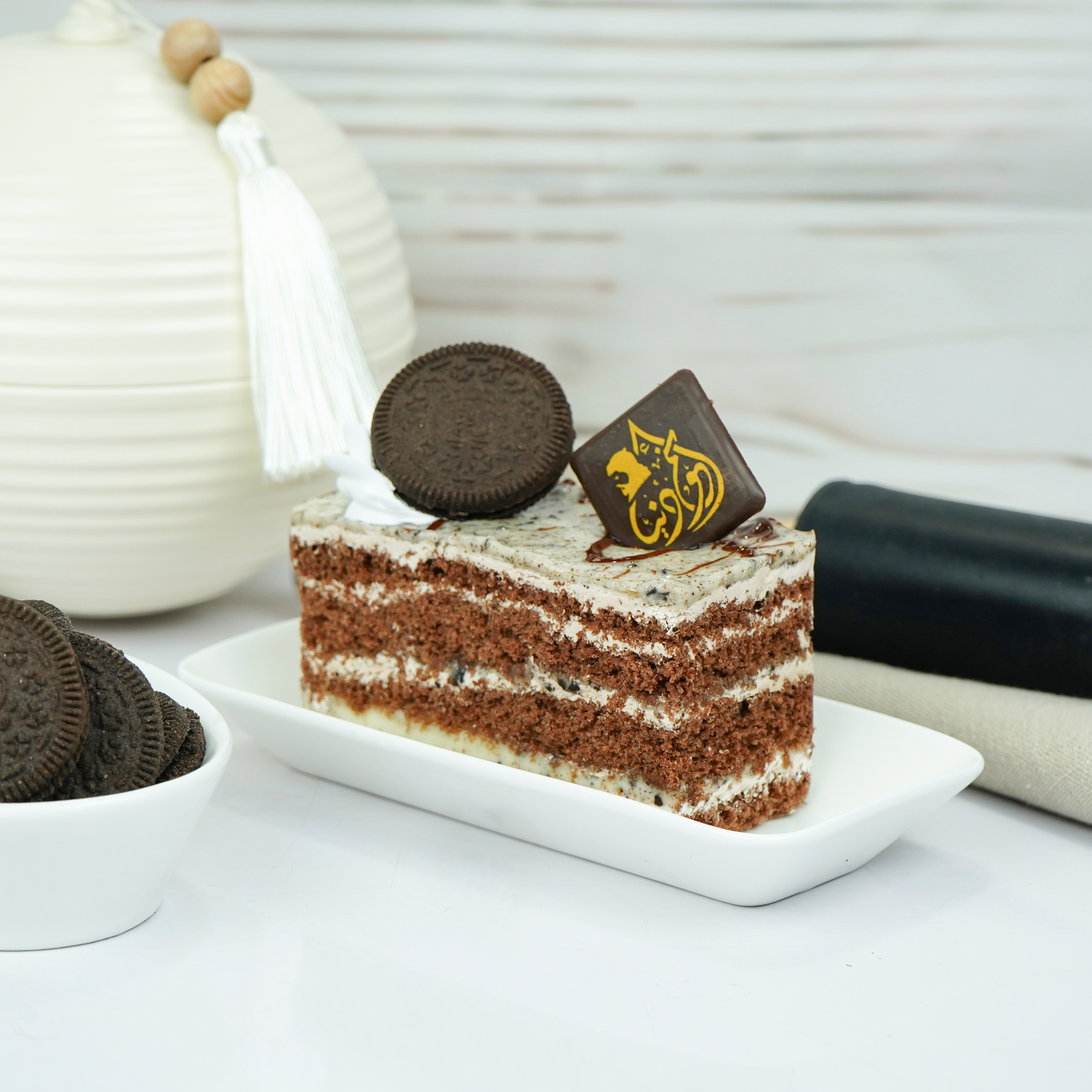 Special Oreo cake slices